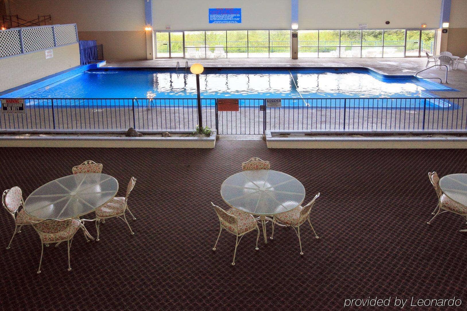 Americas Best Value Inn Newton Facilités photo
